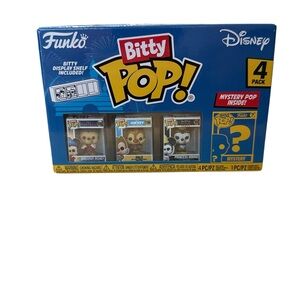 Funko Disney Bitty Pop! 4-Pack Collection with Mystery Figure and Display Shelf